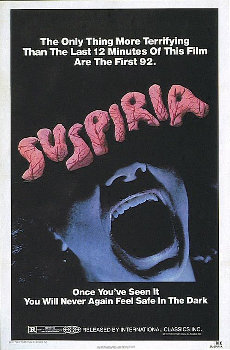 Filmplakat des Films SUSPIRIA in ENGLISH - FREAKY FRIDAY
