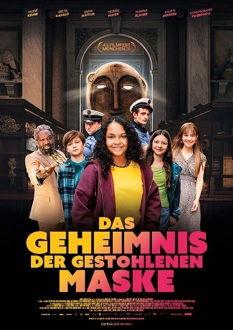 Filmplakat des Films DAS GEHEIMNIS DER GESTOHLENEN MASKE